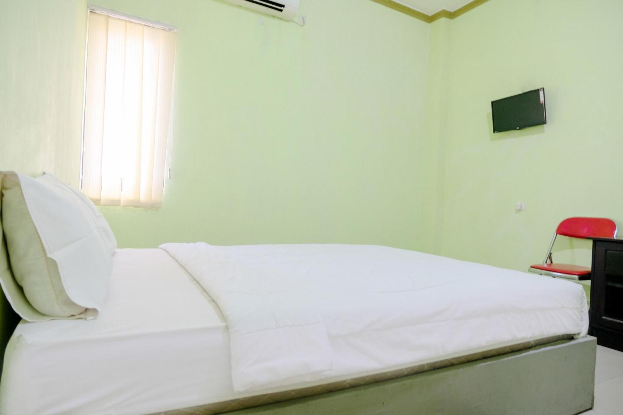 Oyo Life 2508 Alba Suites Homestay Syariah Tulungagung Zewnętrze zdjęcie