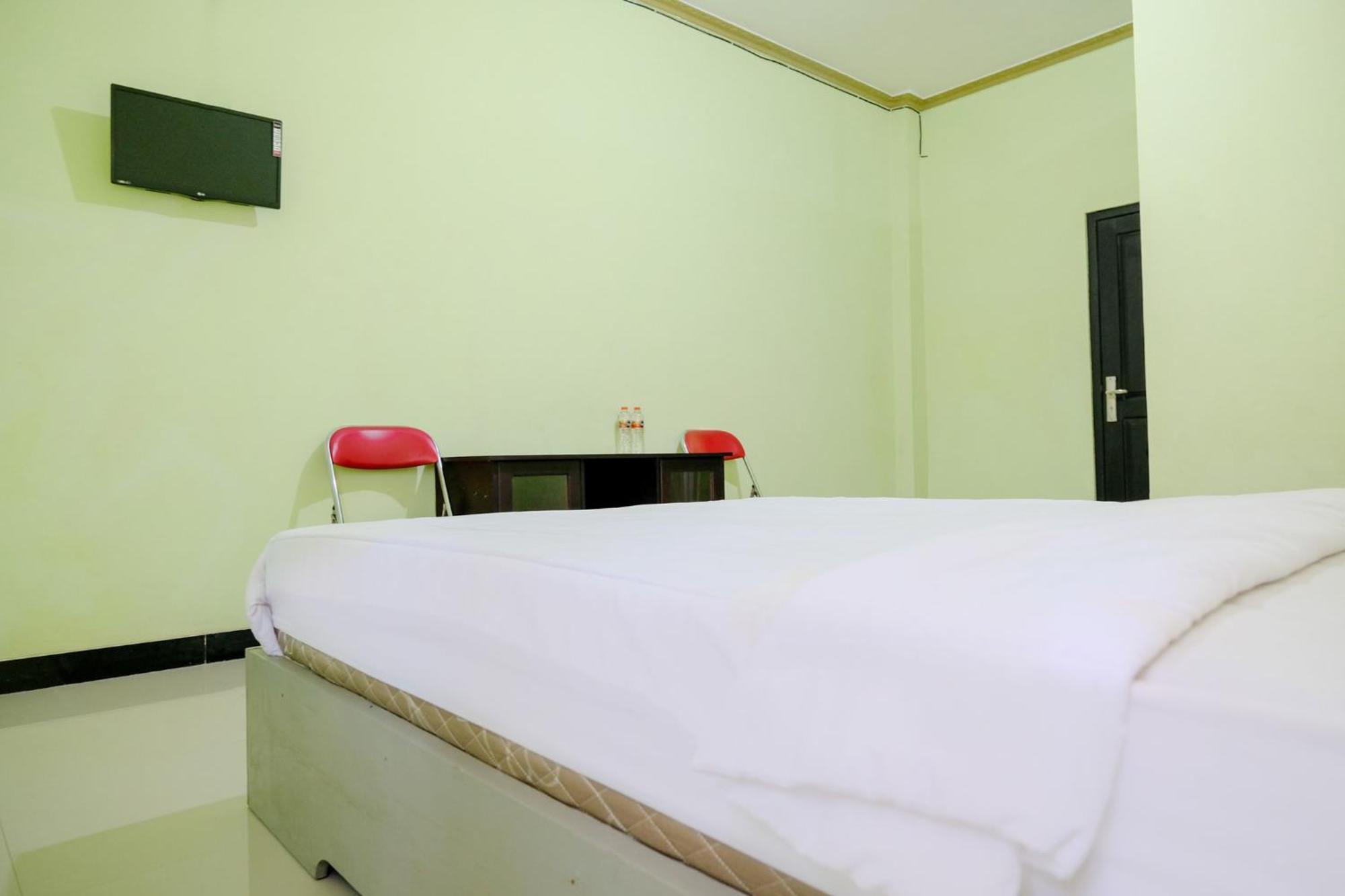 Oyo Life 2508 Alba Suites Homestay Syariah Tulungagung Zewnętrze zdjęcie