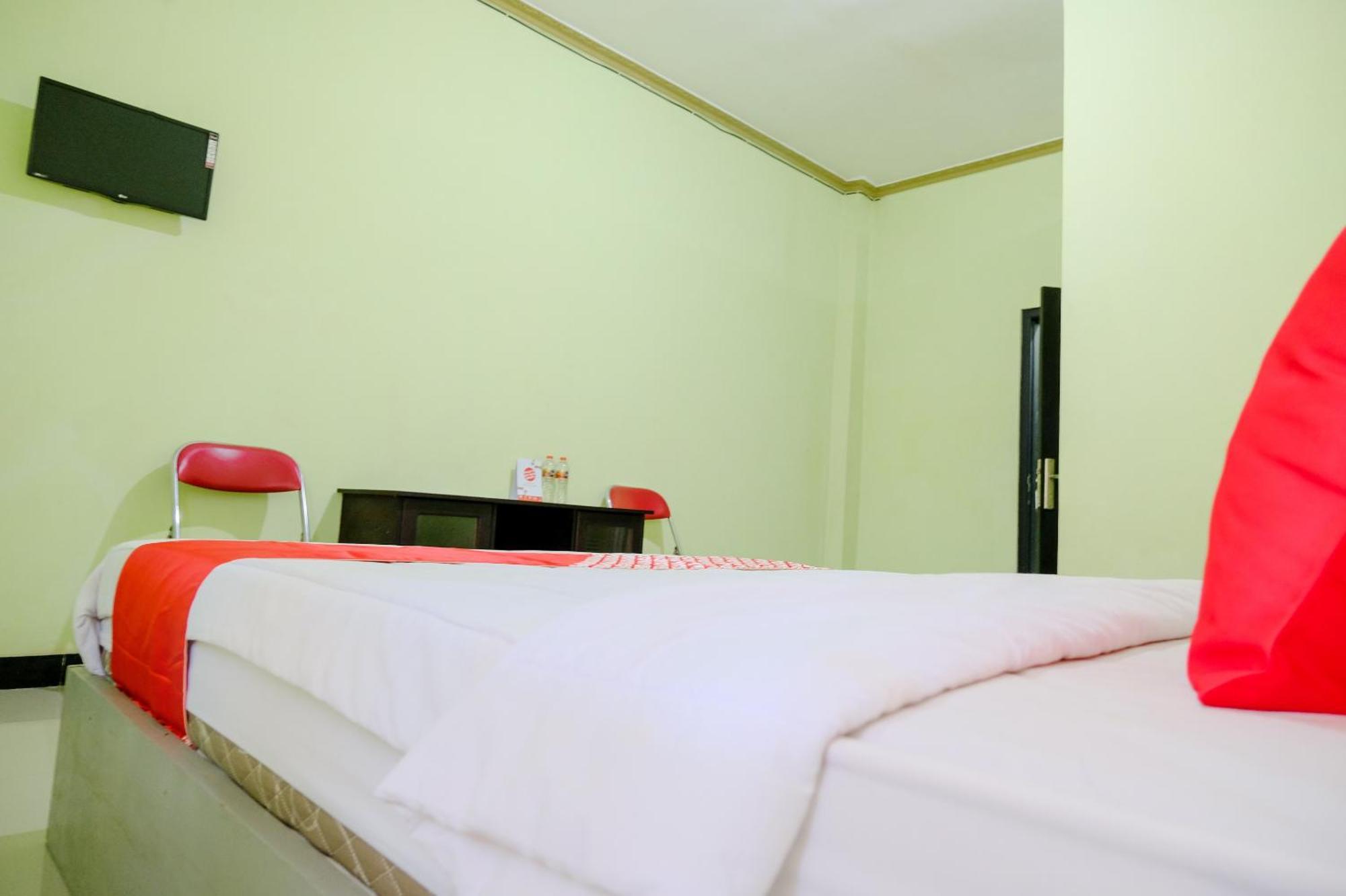 Oyo Life 2508 Alba Suites Homestay Syariah Tulungagung Zewnętrze zdjęcie